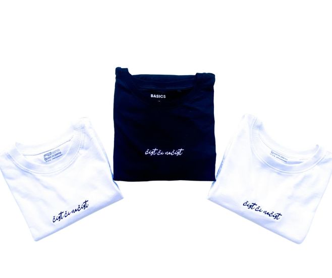 🎥 „Tohle je výšivka, za kterou si stojím. A značka, kterou s radostí podporuju.“ Logo Učitelky na kafíčku jsem vyšila na...